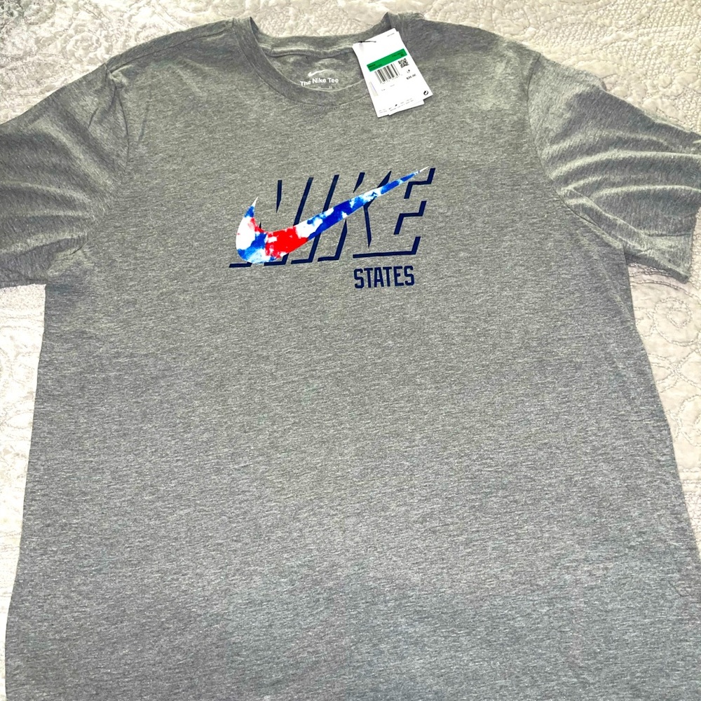 Mens Nike USA Swoosh Grey Tee Size XL‎
